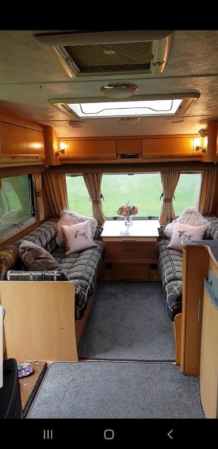 Self Contained Holiday Home Caravan Corsham Εξωτερικό φωτογραφία